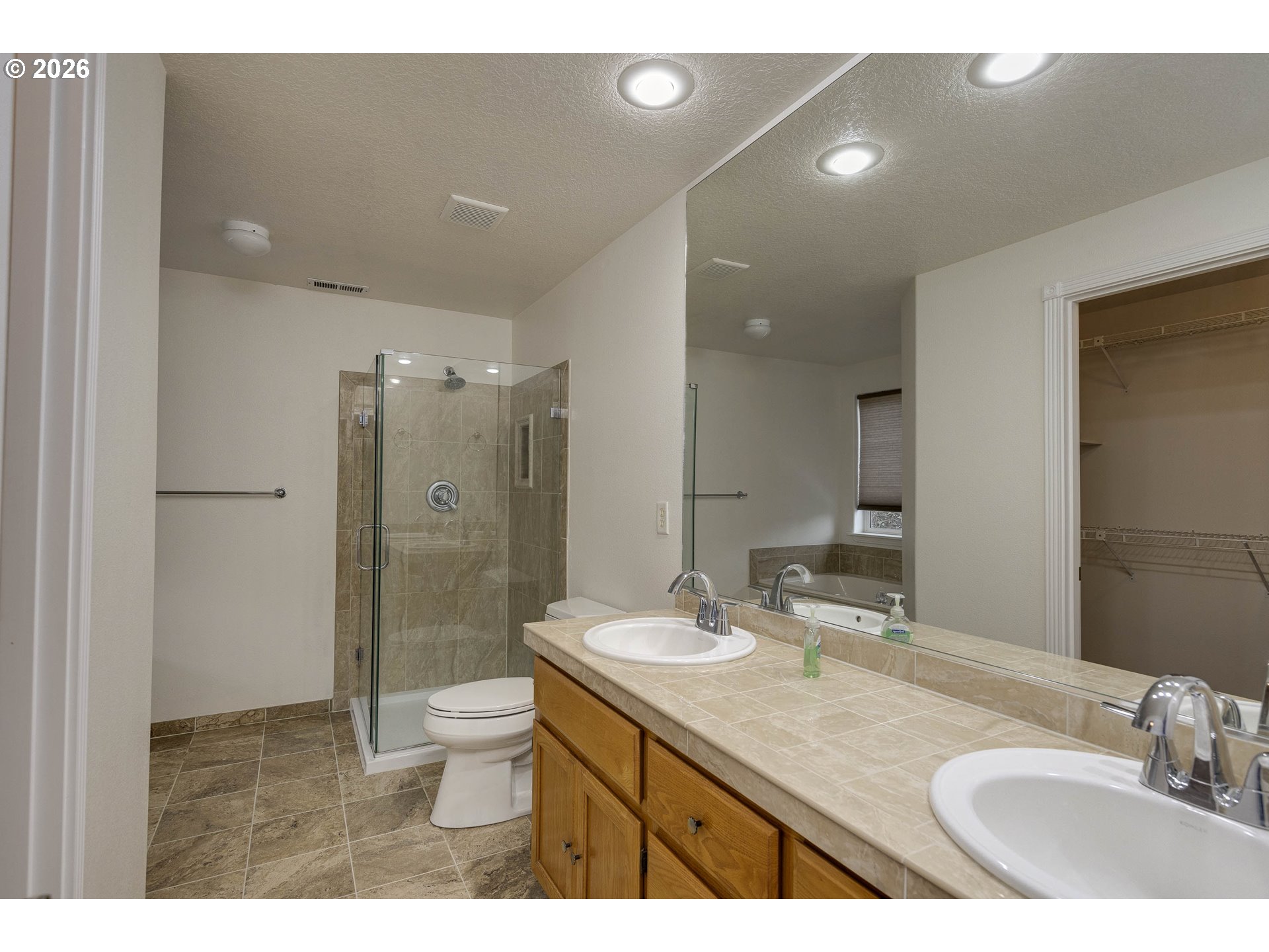 3205 Southeast Hampton Loop Troutdale, OR 97060 - Photo 16 of 33