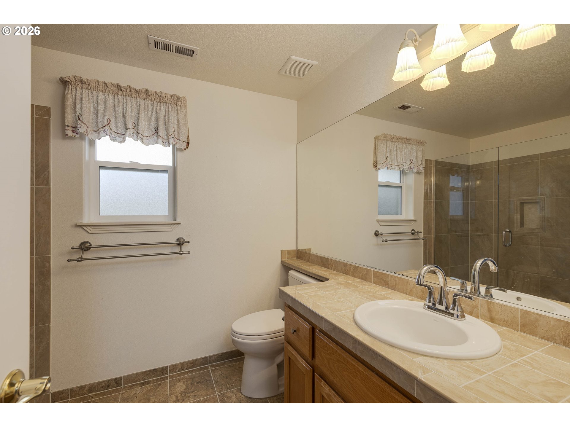 3205 Southeast Hampton Loop Troutdale, OR 97060 - Photo 22 of 33