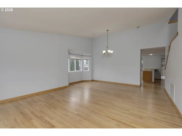 $564,500 | 3205 Southeast Hampton Loop, Troutdale, OR 97060