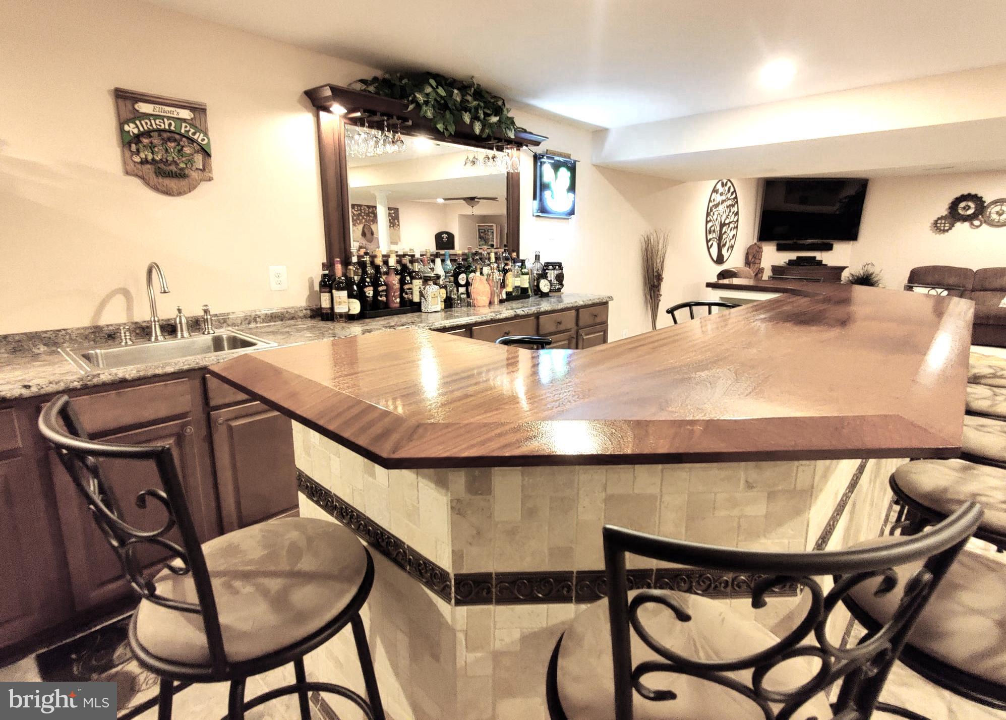 5502 East Joppa Road Perry Hall, MD 21128 - Photo 33 of 53 CUSTOM BAR