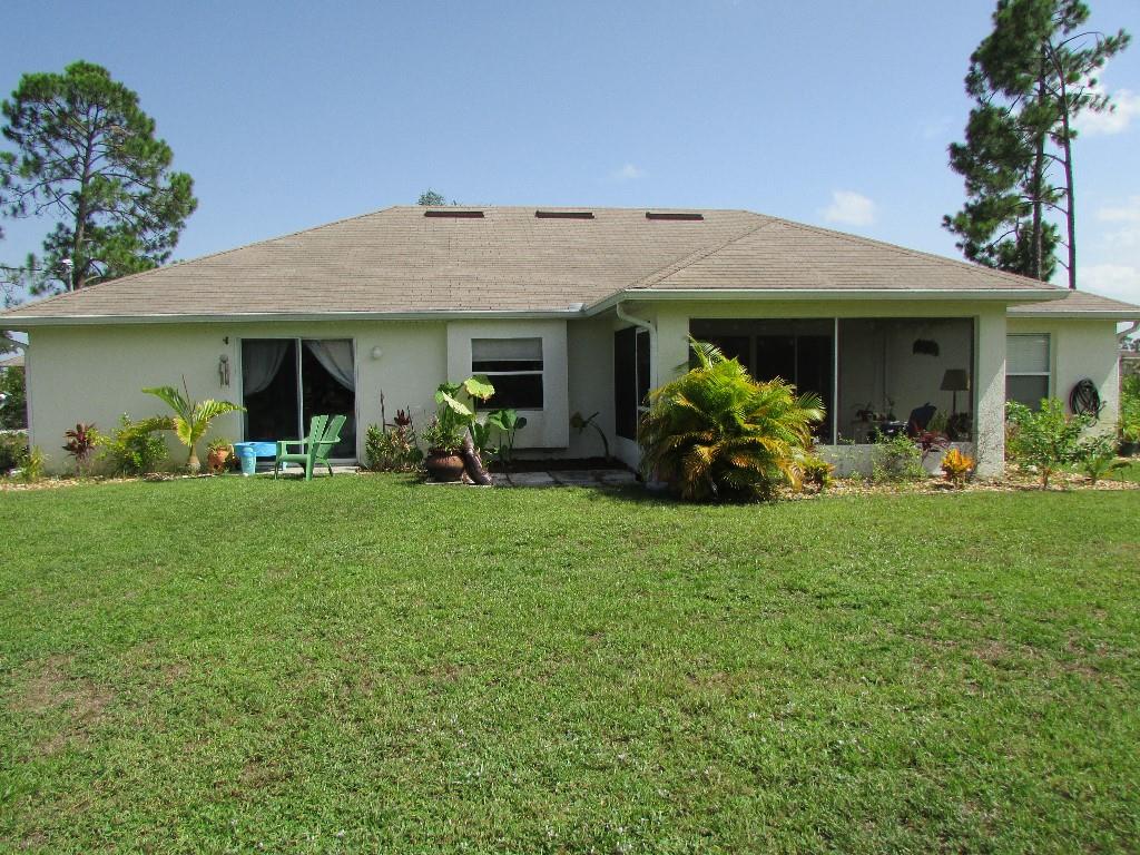 311 Hanford Road Southwest Palm Bay, FL 32908 - Photo 2 of 19 Gallery Image 2