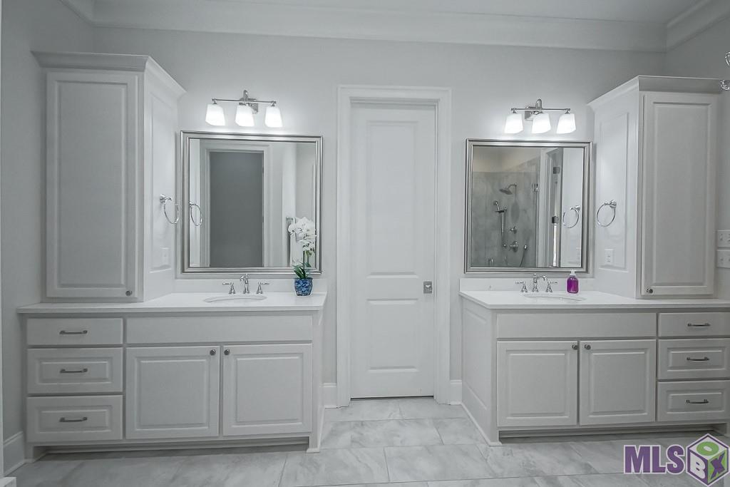 3921 Craftsman Lane Baton Rouge, LA 70809 - Photo 13 of 29 Primary Bathroom