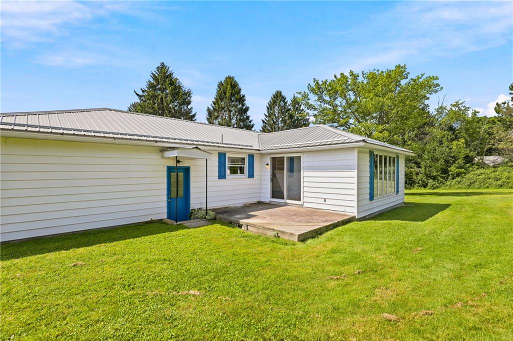 806 Briar Patch Road Somerset, PA 15501 - Photo 2 of 49