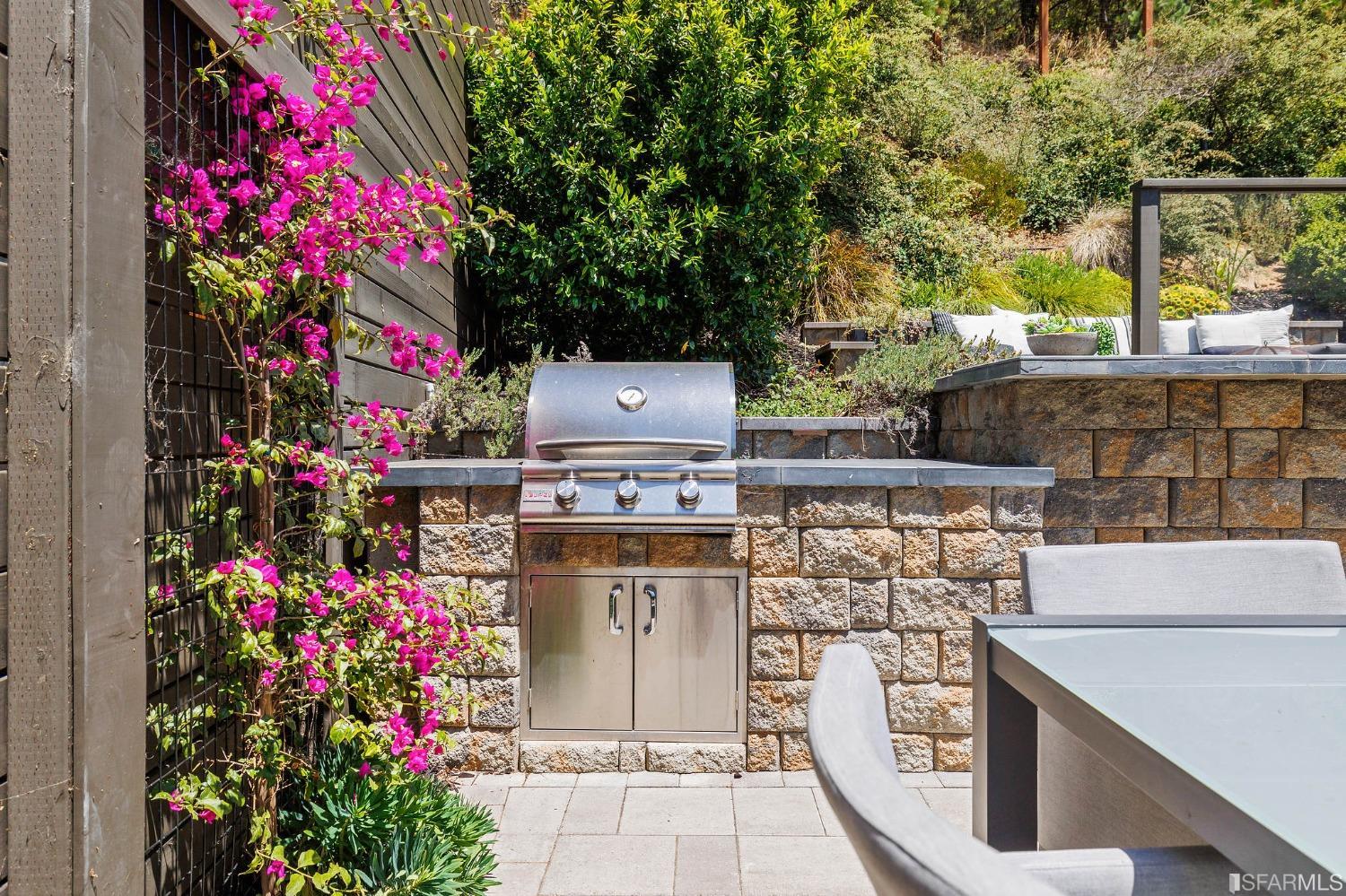 1615 Linda Mar Boulevard Pacifica, CA 94044 - Photo 12 of 41