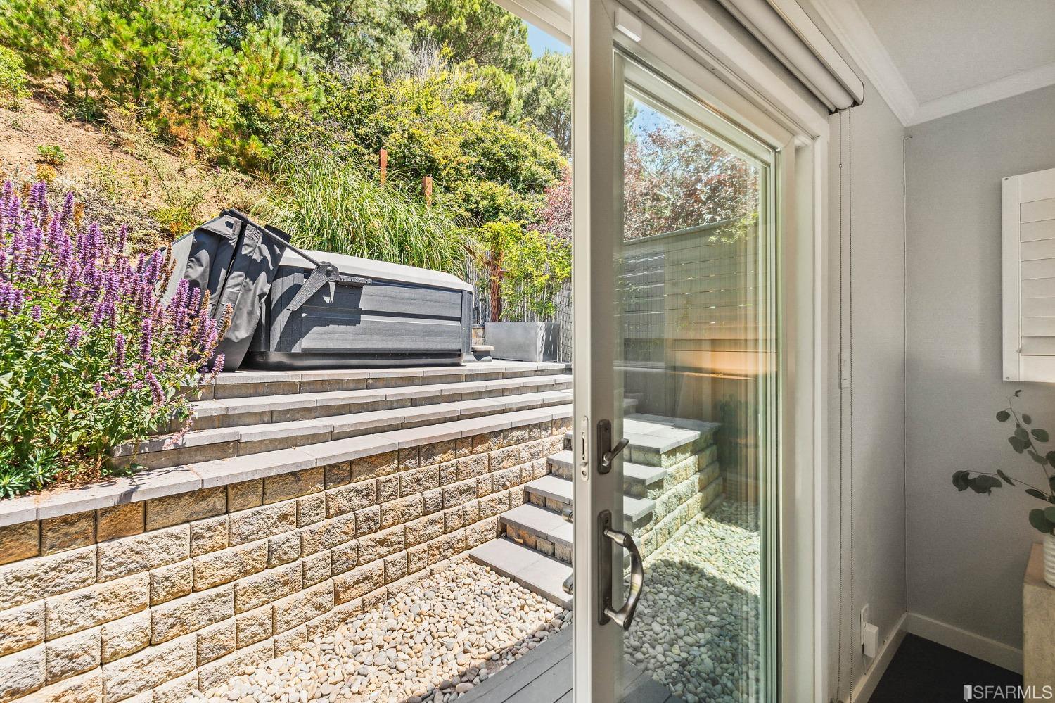 1615 Linda Mar Boulevard Pacifica, CA 94044 - Photo 29 of 41 a view of entryway