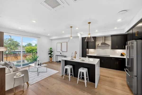 $1,249,000 | 827 Redberry Way, San Jose, CA 95117