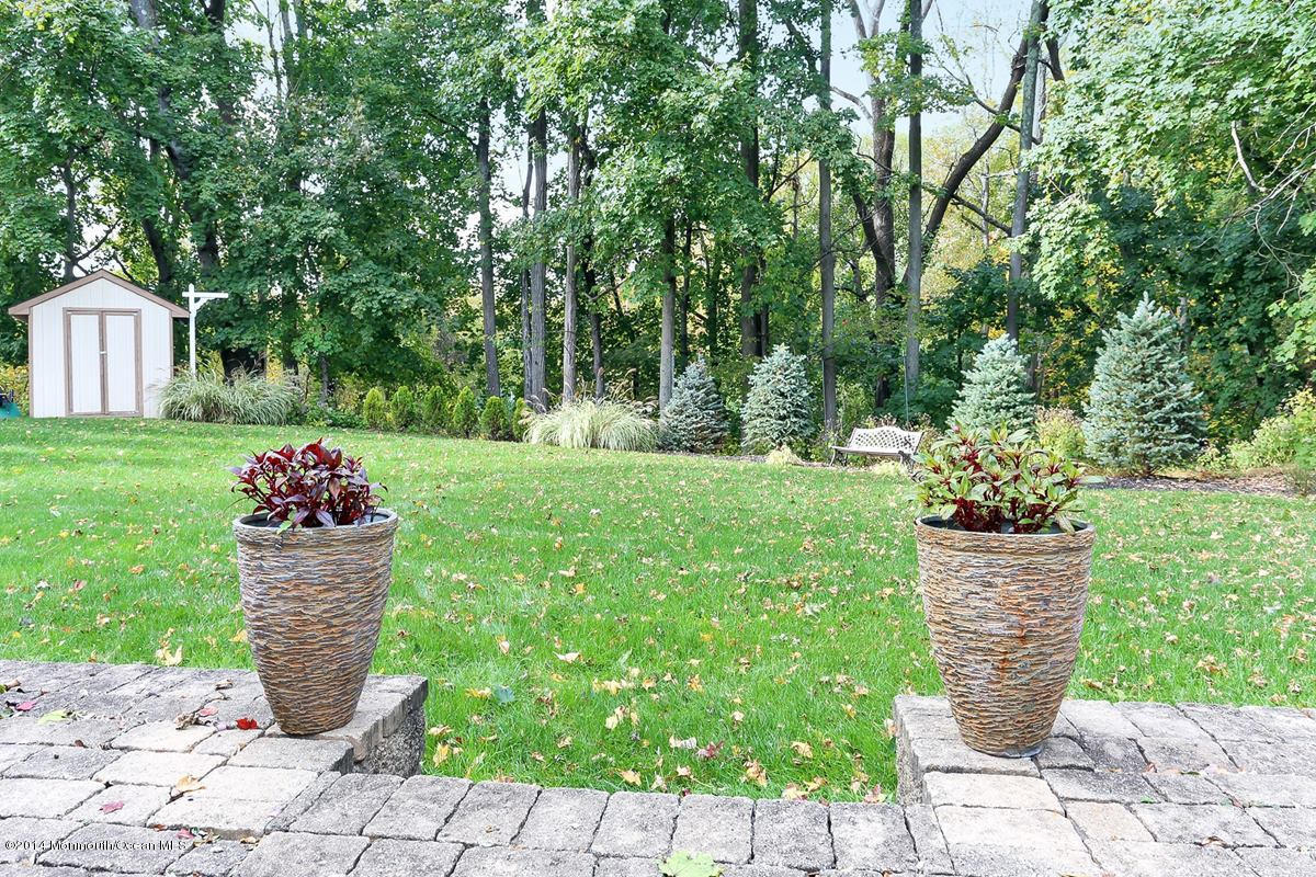 148 Wyncrest Road Marlboro, NJ 07746 - Photo 11 of 33 backyard_1200