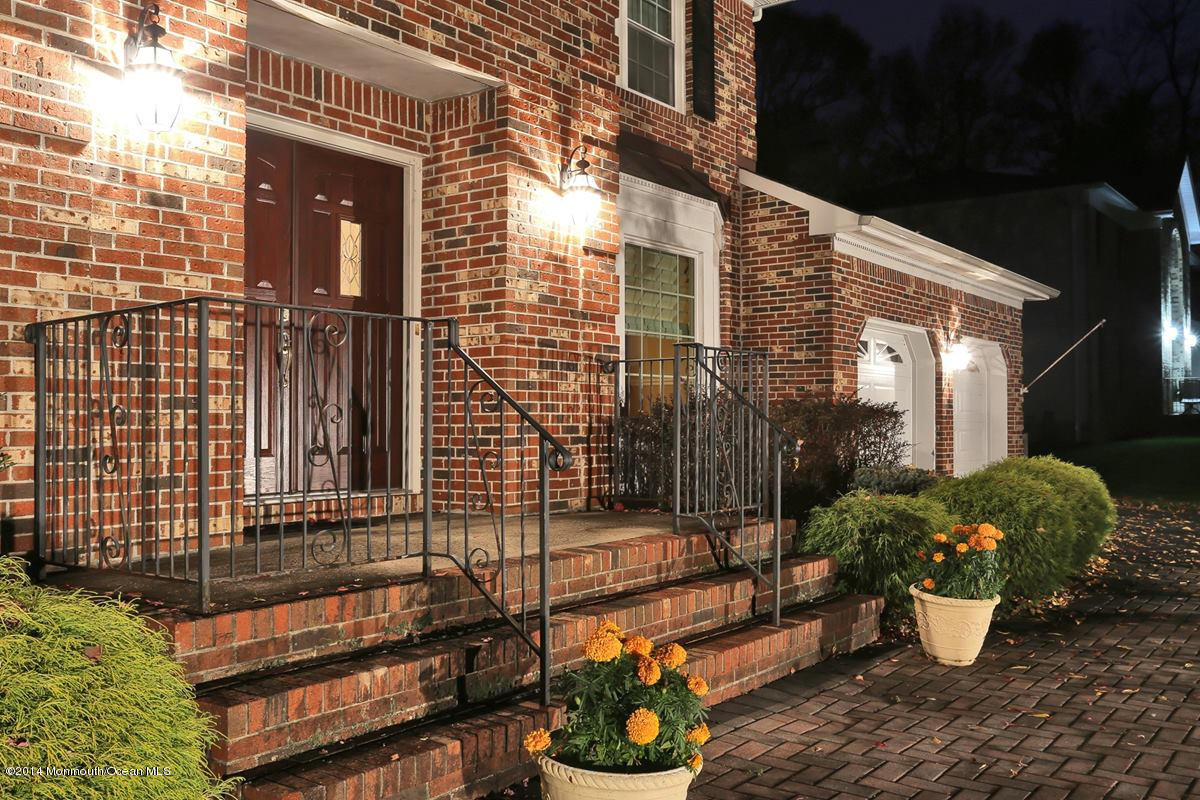 148 Wyncrest Road Marlboro, NJ 07746 - Photo 30 of 33 exteriorfront6_1200