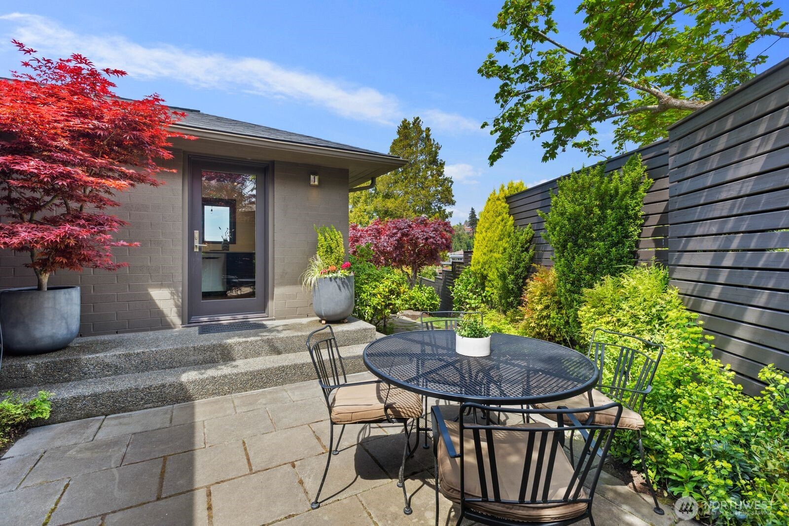 8809 42nd Avenue Southwest Seattle, WA 98136 - Photo 11 of 39