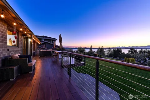 $2,250,000 | 8809 42nd Avenue Southwest, Seattle, WA 98136