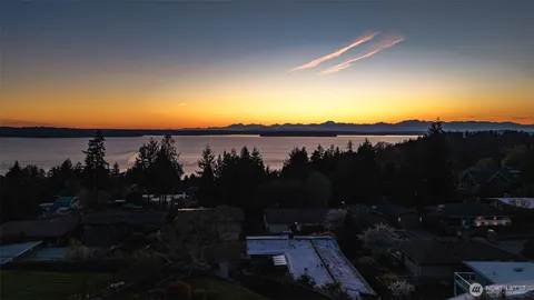 $2,250,000 | 8809 42nd Avenue Southwest, Seattle, WA 98136