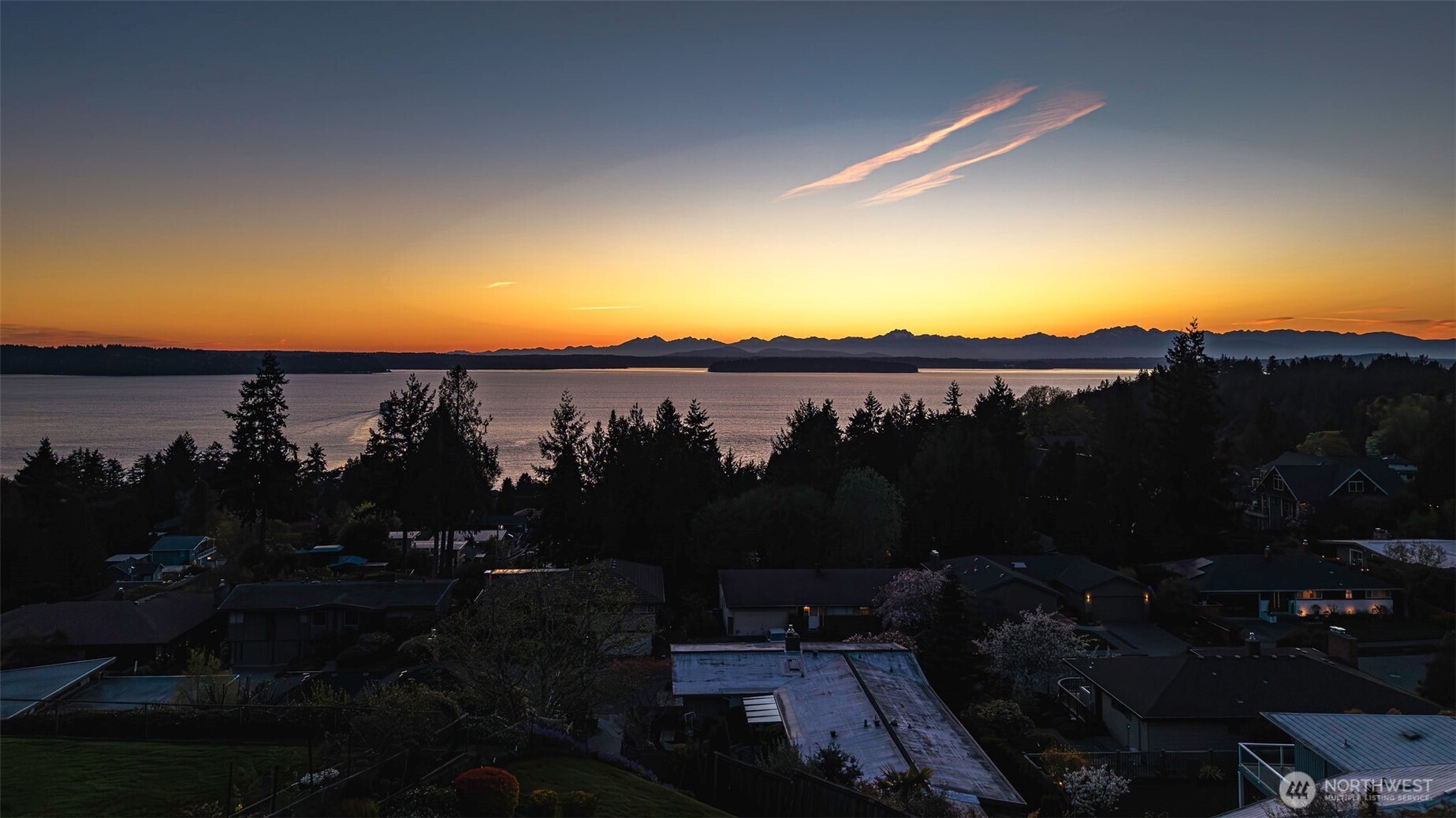 8809 42nd Avenue Southwest Seattle, WA 98136 - Photo 32 of 39