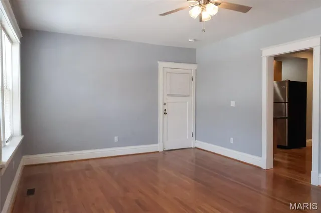 $2,250 | 757 Syracuse Avenue, Unit 1N, University City, MO 63130