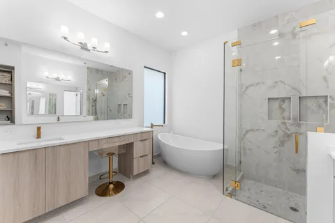 $1,835,000 | 8308 Royal County Down Road, Boca Raton, FL 33434