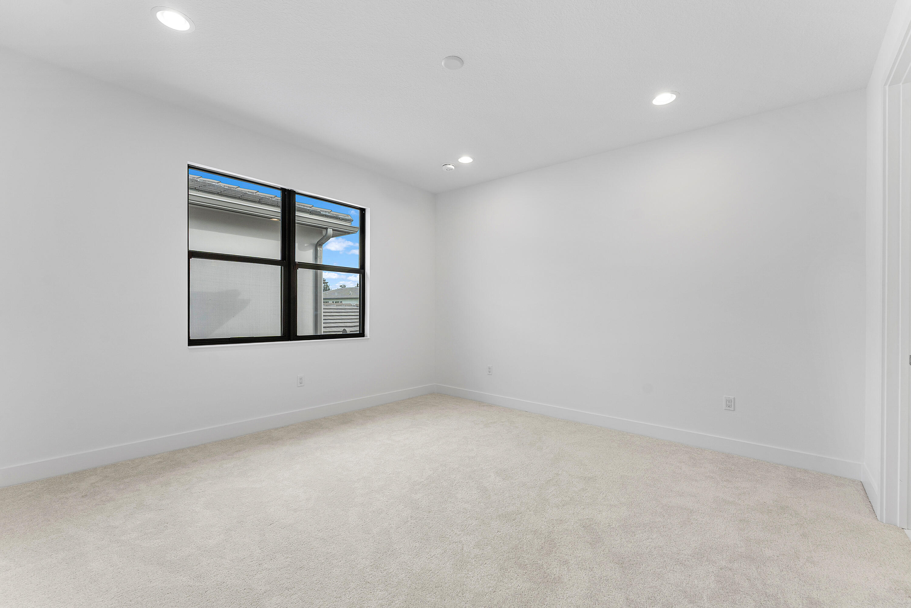 8308 Royal County Down Road Boca Raton, FL 33434 - Photo 32 of 63 033-8308RoyalCountyDownRoad-BocaRaton-FL