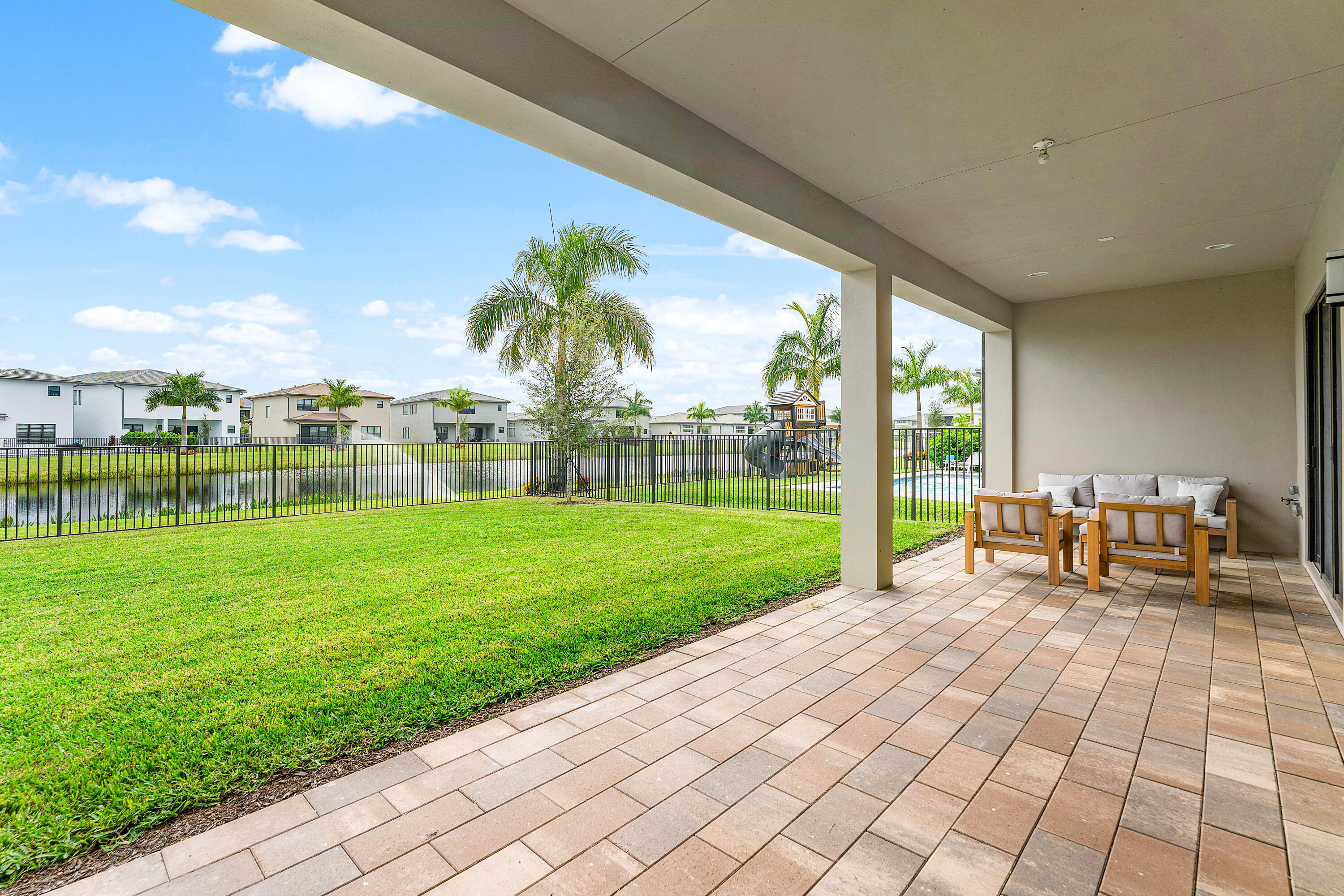 8308 Royal County Down Road Boca Raton, FL 33434 - Photo 40 of 63 042-8308RoyalCountyDownRoad-BocaRaton-FL
