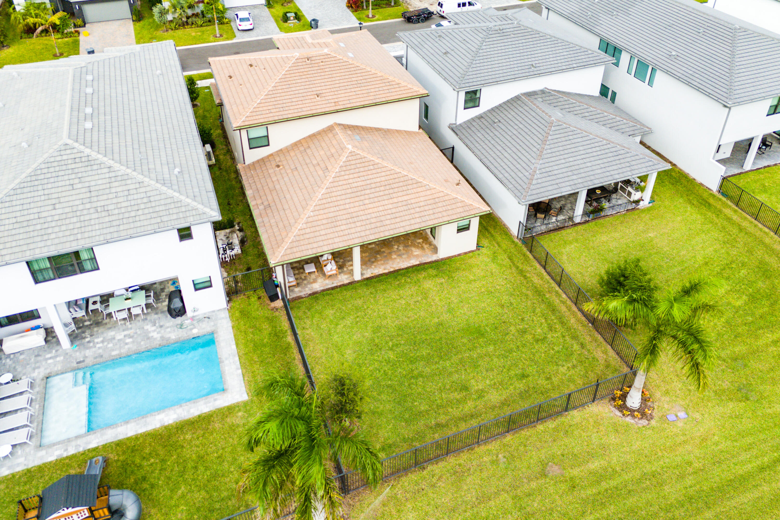 8308 Royal County Down Road Boca Raton, FL 33434 - Photo 45 of 63 047-8308RoyalCountyDownRoad-BocaRaton-FL