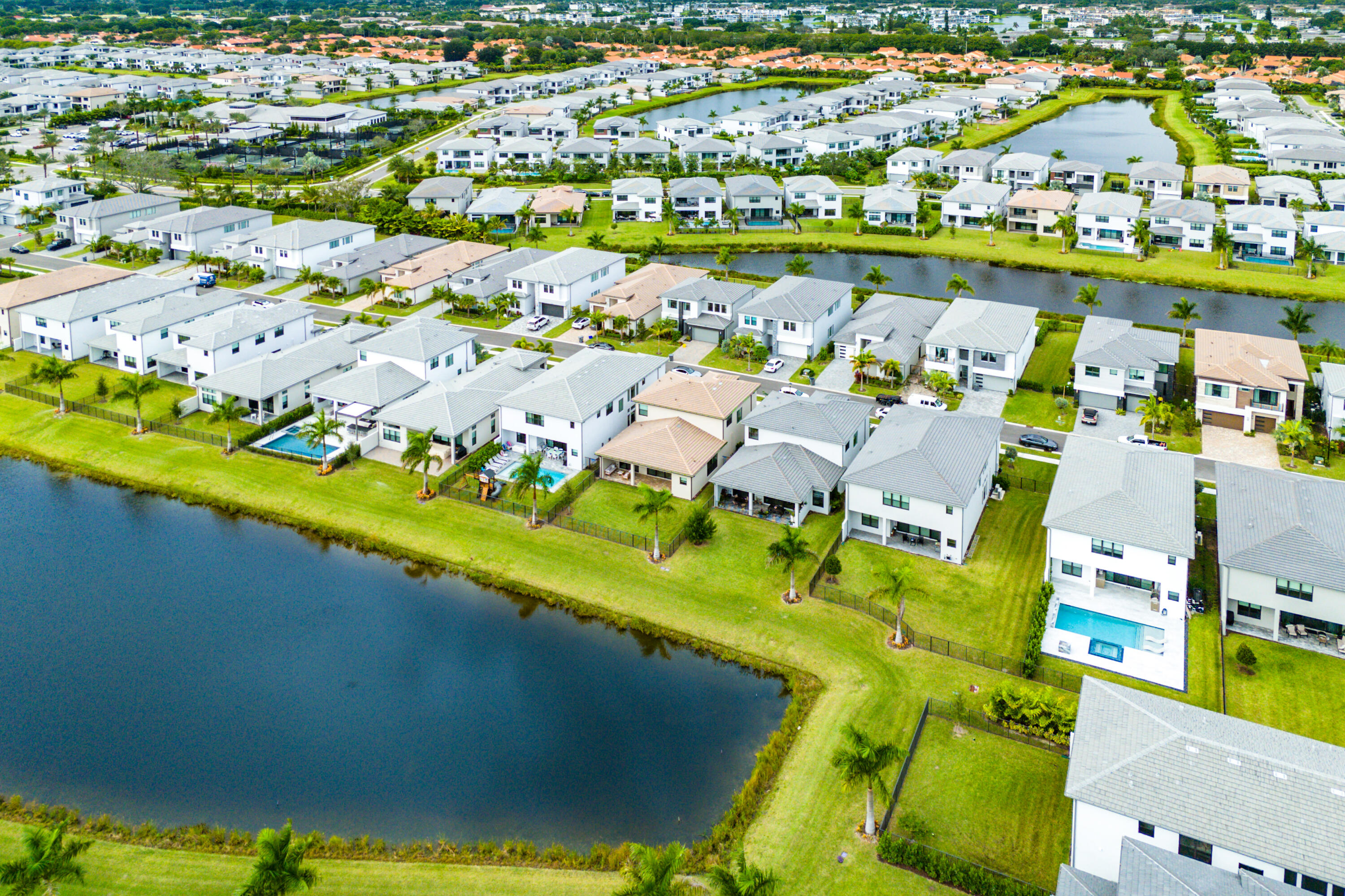 8308 Royal County Down Road Boca Raton, FL 33434 - Photo 49 of 63 054-8308RoyalCountyDownRoad-BocaRaton-FL