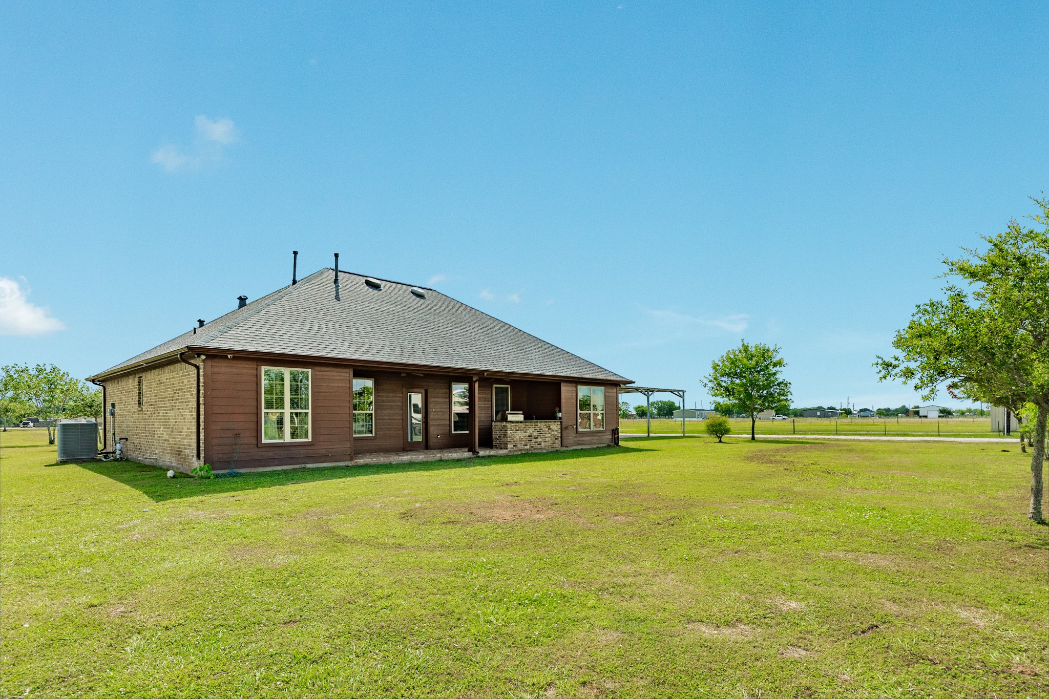2180 County Road 212 Angleton, TX 77515 - Photo 34 of 46