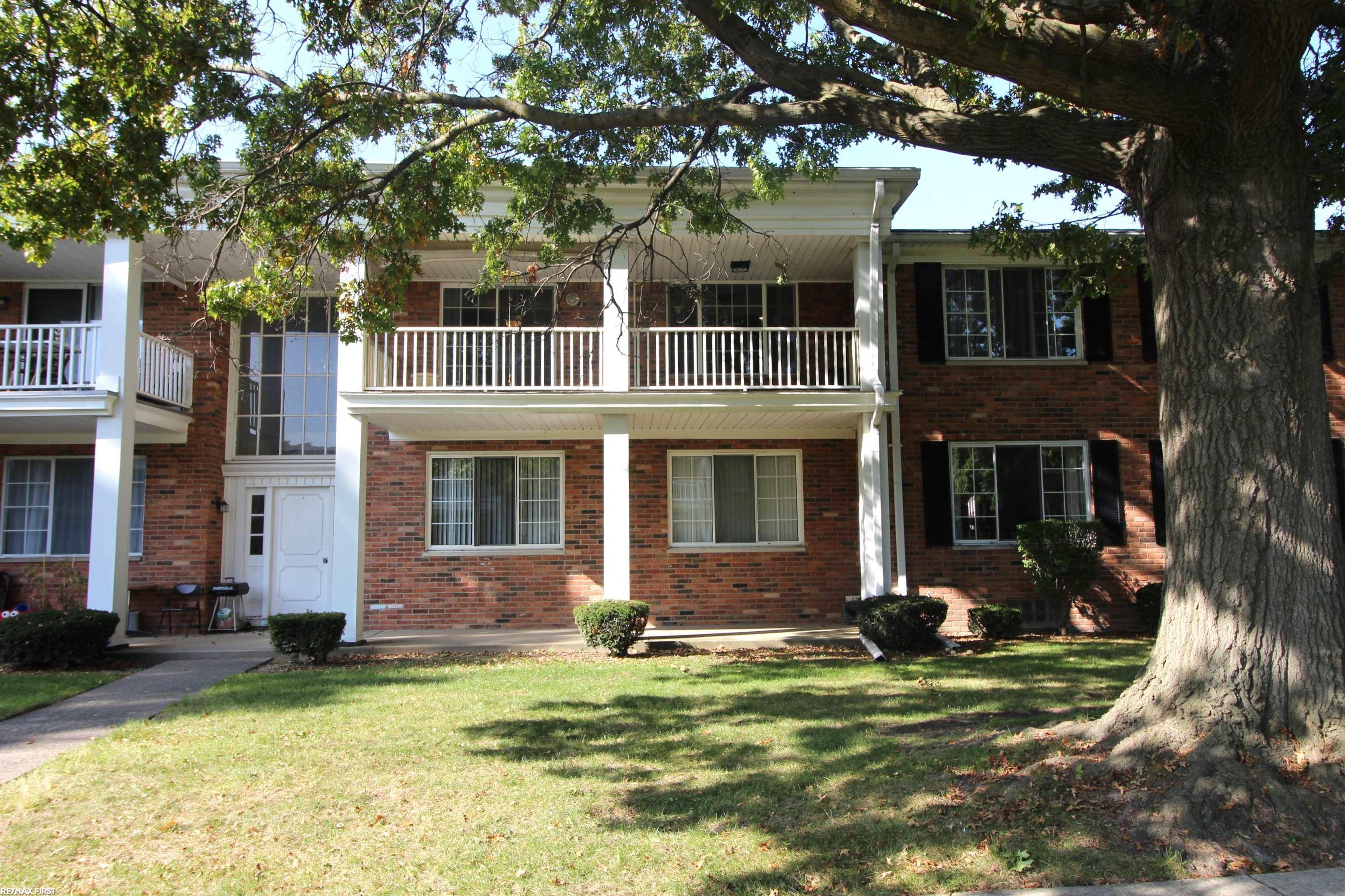 29306 Hoover Road Warren, MI 48093 - Photo 1 of 29