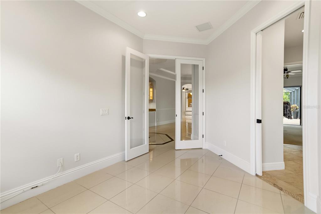 8057 Rio Bella Place University Park, FL 34201 - Photo 26 of 44
