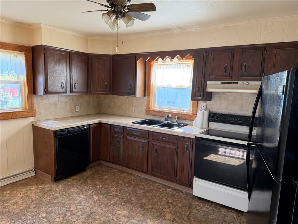 82 Riverside Circle Corning, NY 14830 - Photo 7 of 21