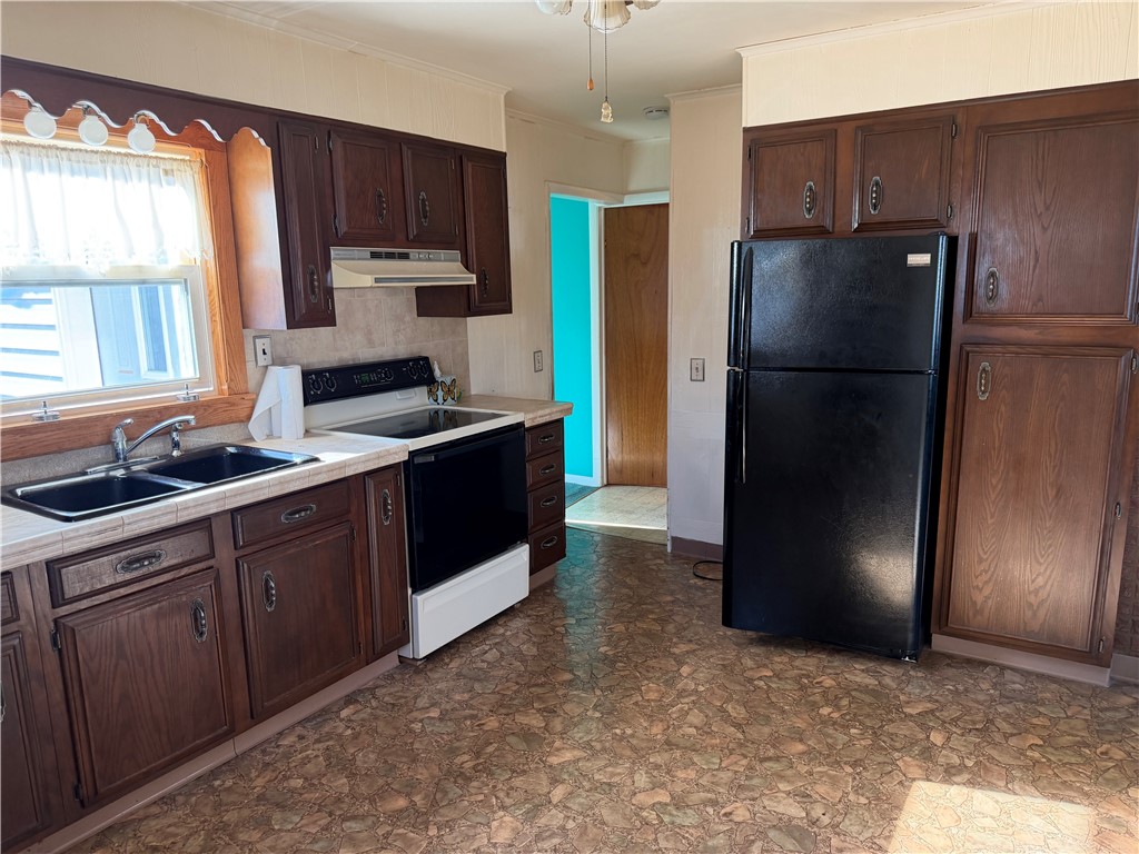 82 Riverside Circle Corning, NY 14830 - Photo 8 of 21