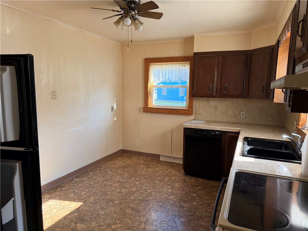 82 Riverside Circle Corning, NY 14830 - Photo 9 of 21