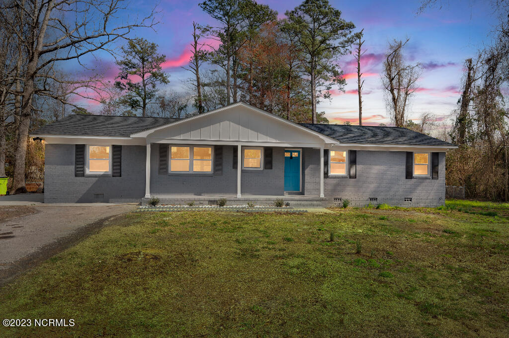 101 Riverside Drive Havelock, NC 28532 - Photo 1 of 45 exterior photo