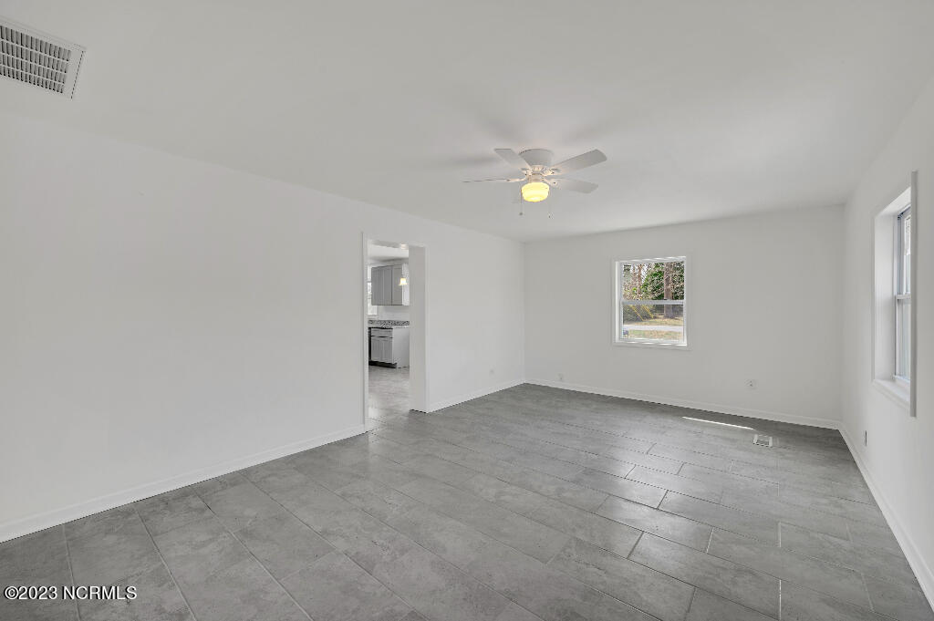 101 Riverside Drive Havelock, NC 28532 - Photo 20 of 45 19