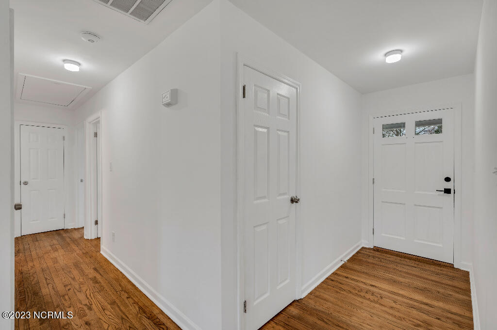 101 Riverside Drive Havelock, NC 28532 - Photo 26 of 45 25