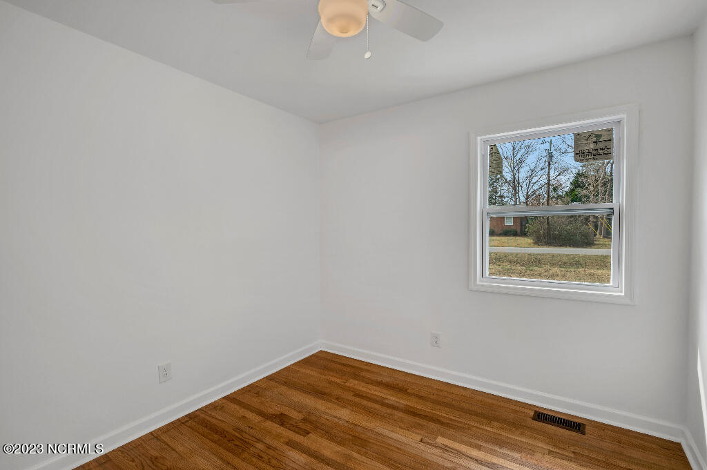 101 Riverside Drive Havelock, NC 28532 - Photo 28 of 45 27