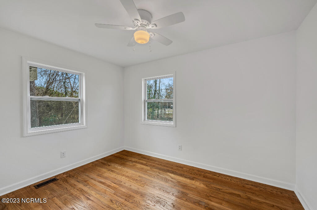 101 Riverside Drive Havelock, NC 28532 - Photo 31 of 45 30