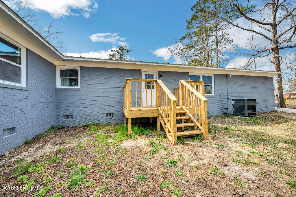 101 Riverside Drive Havelock, NC 28532 - Photo 8 of 45 07