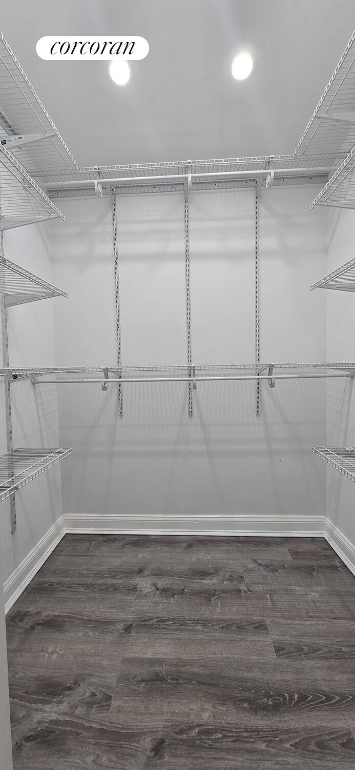 162-16 77th Road, Unit 2 Queens, NY 11366 - Photo 23 of 28