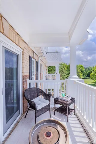 $299,900 | 13101 Mill Crossing Court, Unit 302, St. Louis, MO 63141