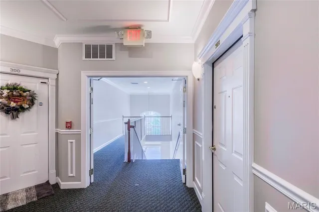 $299,900 | 13101 Mill Crossing Court, Unit 302, St. Louis, MO 63141