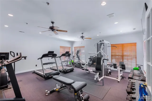 $299,900 | 13101 Mill Crossing Court, Unit 302, St. Louis, MO 63141