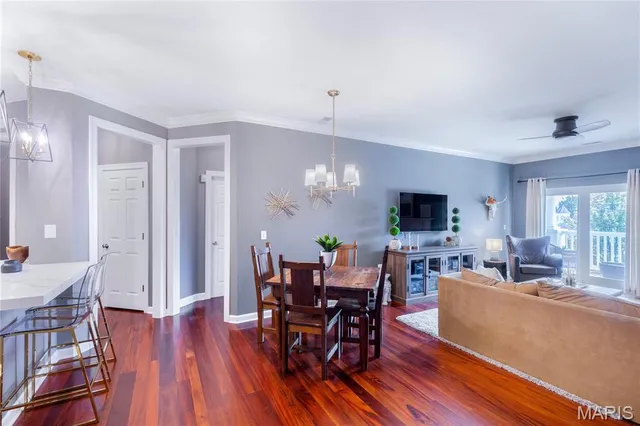 $299,900 | 13101 Mill Crossing Court, Unit 302, St. Louis, MO 63141