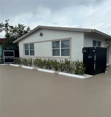 $3,490 | 4727 Northwest 4th Street, Unit 4727, Miami, FL 33126