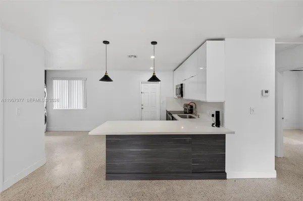 $3,490 | 4727 Northwest 4th Street, Unit 4727, Miami, FL 33126