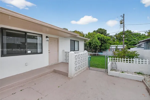 $3,490 | 4727 Northwest 4th Street, Unit 4727, Miami, FL 33126