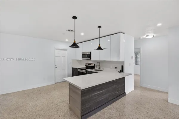 $3,490 | 4727 Northwest 4th Street, Unit 4727, Miami, FL 33126