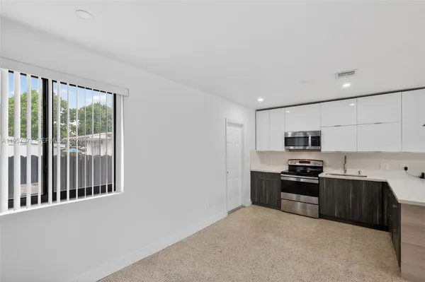 $3,490 | 4727 Northwest 4th Street, Unit 4727, Miami, FL 33126