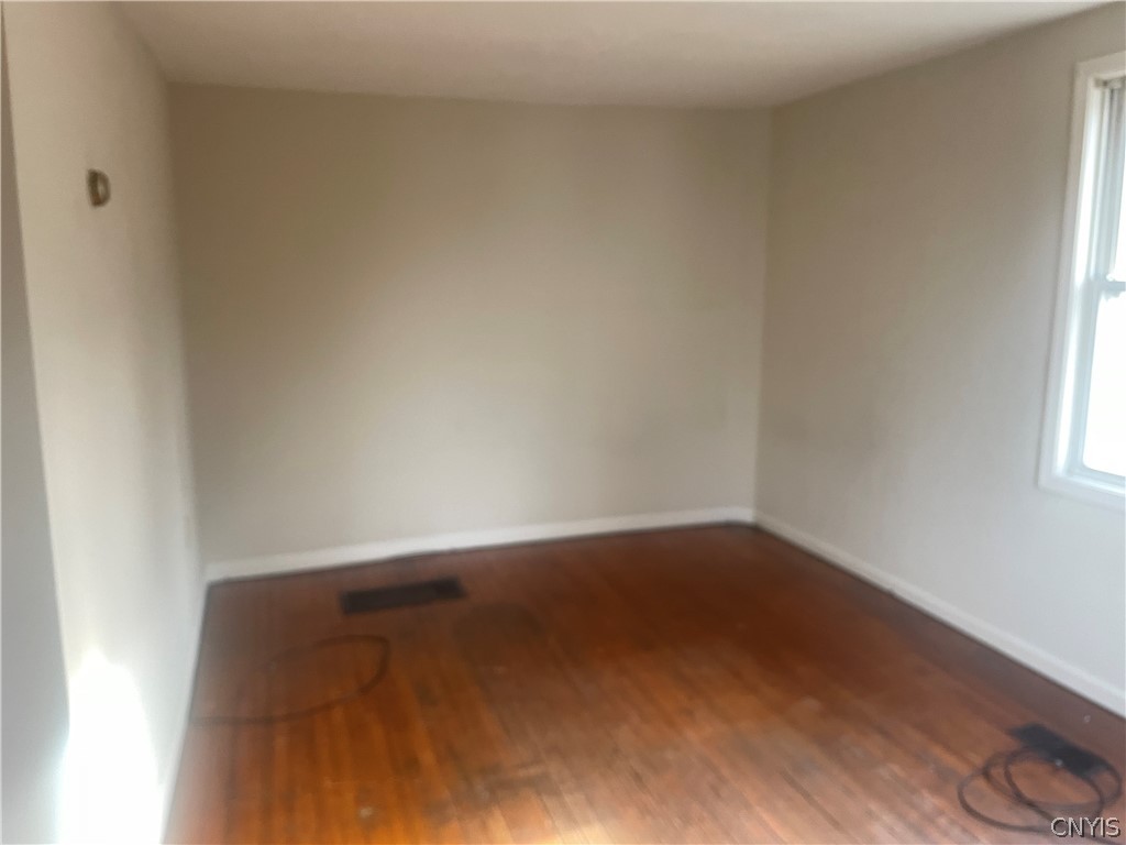 116 Mill Street Lenox, NY 13032 - Photo 5 of 7 Family Room