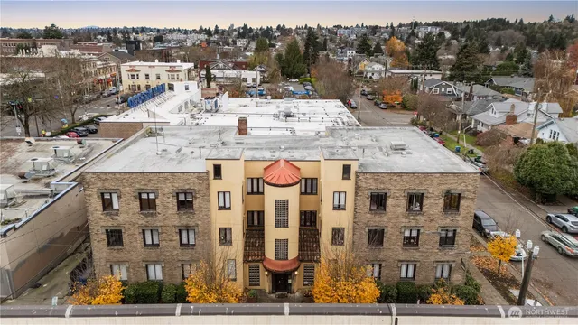 a view of a large building