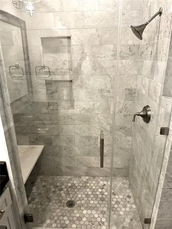 $2,900 | 411 Brazos Street, Unit 218, Austin, TX 78701