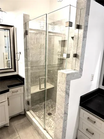 $2,900 | 411 Brazos Street, Unit 218, Austin, TX 78701