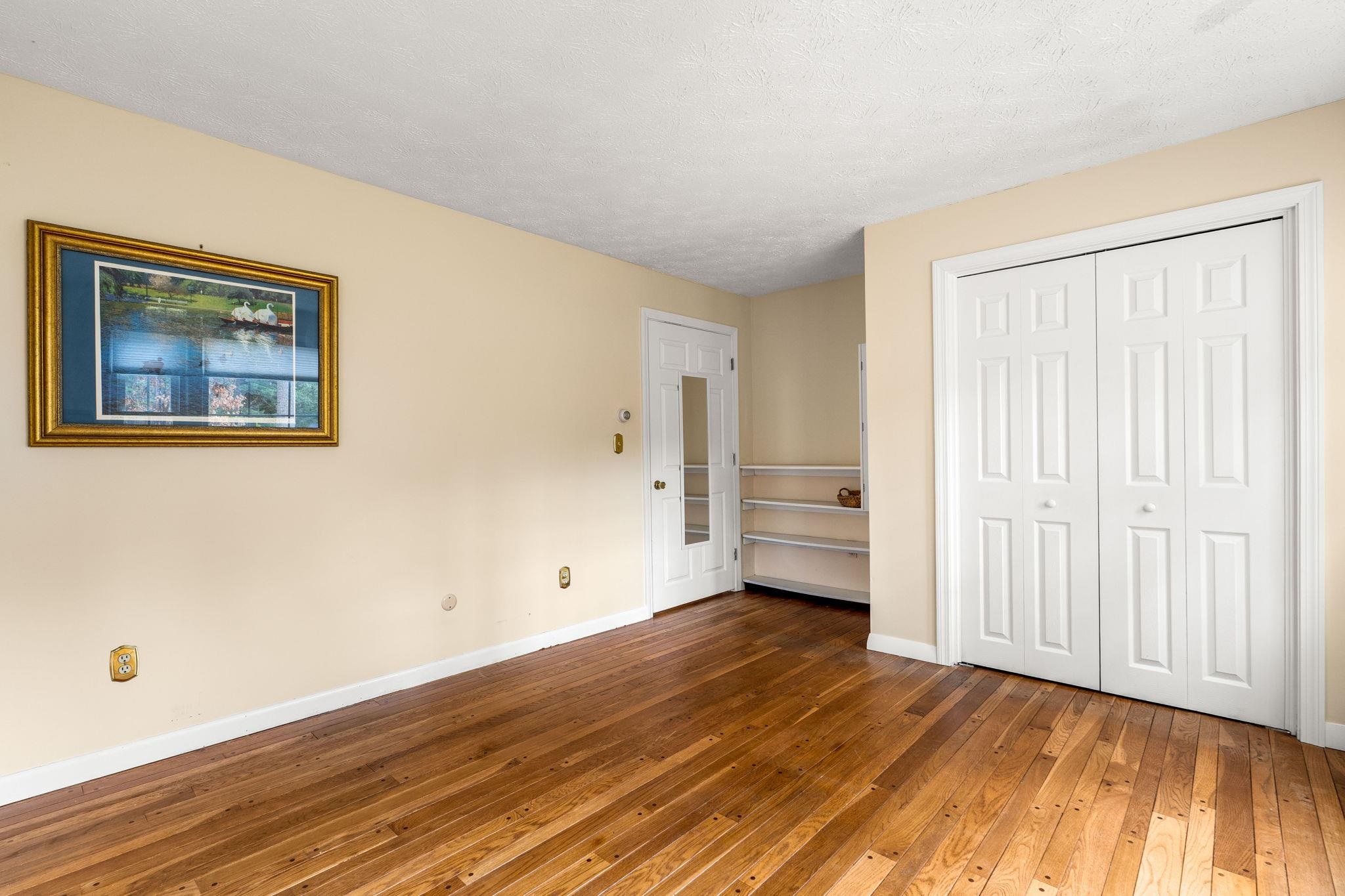 6 Sirod Road Windham, NH 03087 - Photo 19 of 47