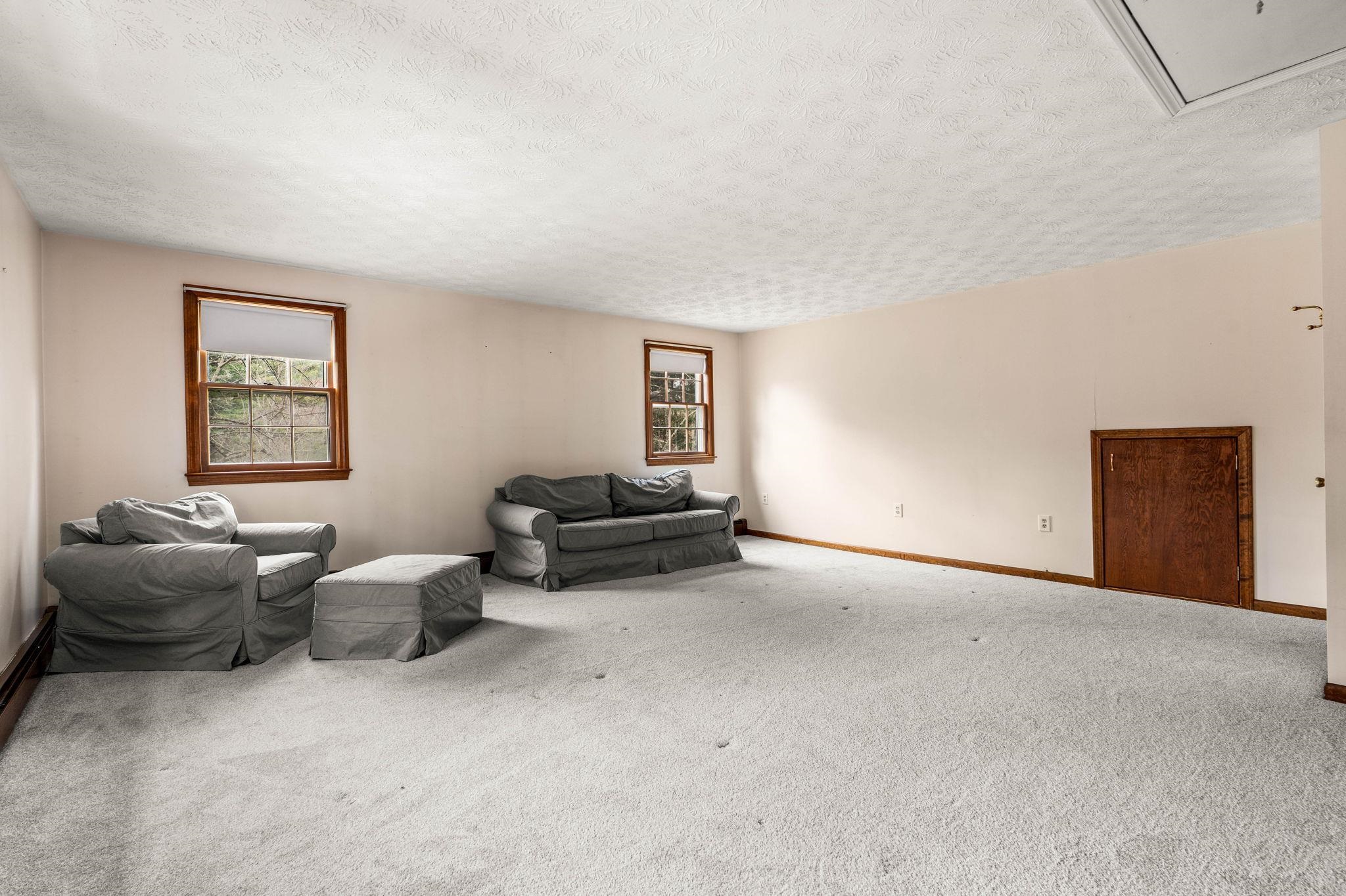 6 Sirod Road Windham, NH 03087 - Photo 39 of 47